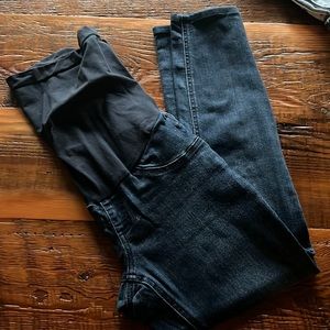 Skinny petite maternity jeans